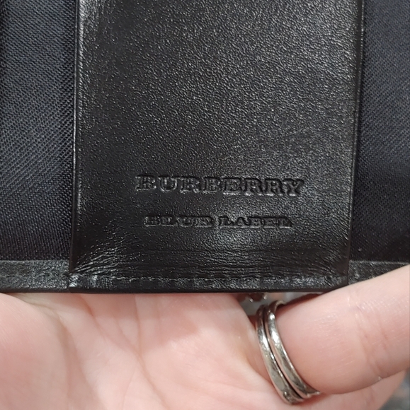 Burberry key holder - Picture 8 of 8